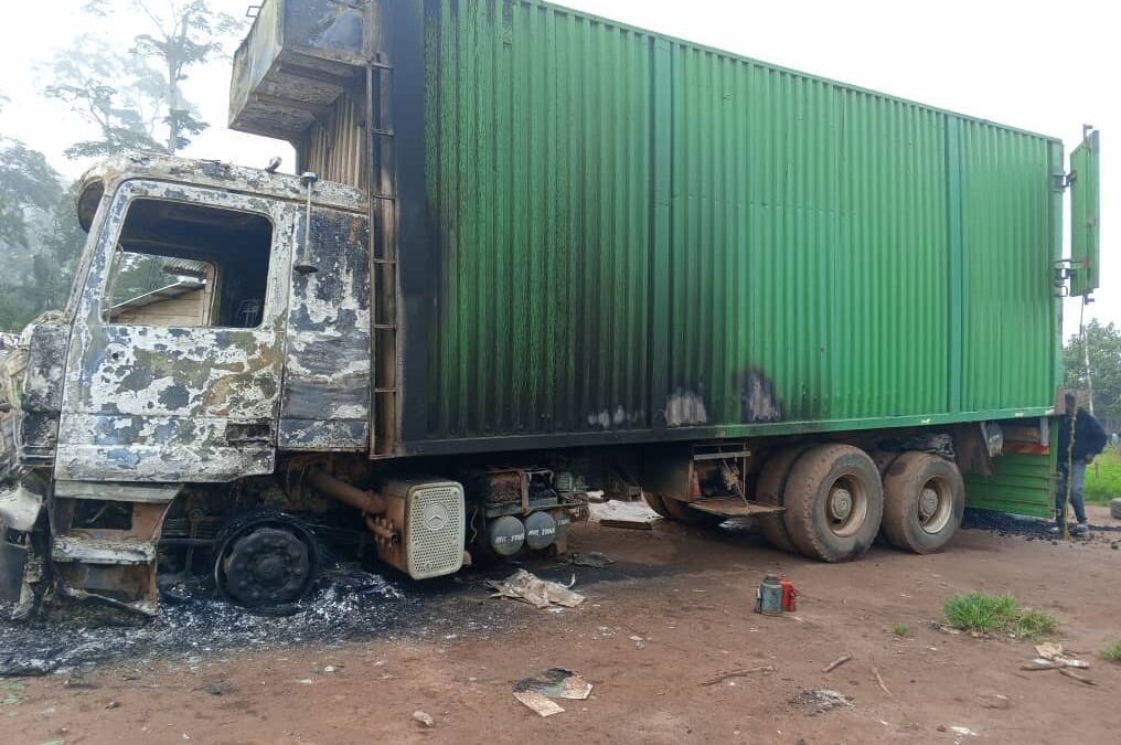 Ituri–Irumu : attaque meurtrière des ADF à Kamagolo, un policier tué et un véhicule incendié