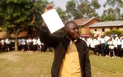 Nord-Kivu : à Oïcha, les élèves de l&rsquo;institut Monseigneur Kahongya lancent Memoria, une revue littéraire pour dénoncer les massacres et l’injustice à Beni (Téléchargez le fichier sur Oichanews.net)