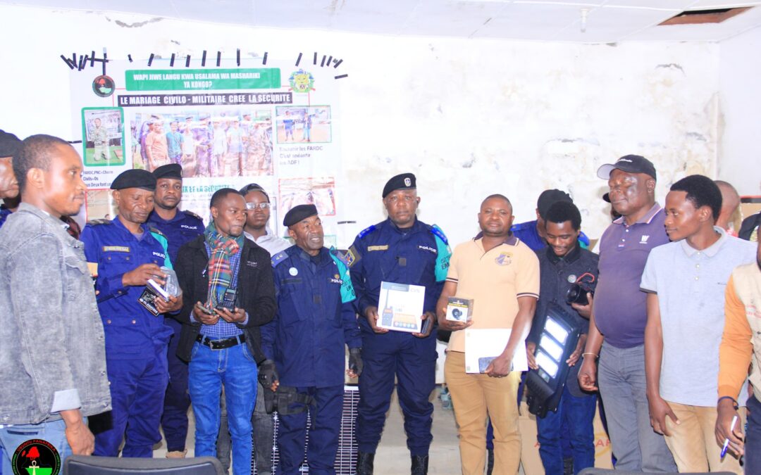 Beni : en soutien aux initiatives locales en système d&rsquo;alerte précoce, Ubuntu Panafrika remet des équipements sécuritaires aux forces de police à Oïcha