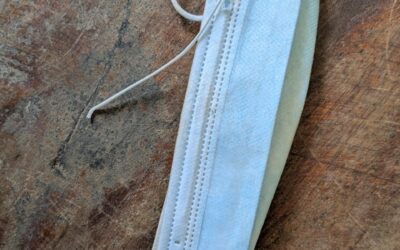 Nord-Kivu – Ituri – Affaire « Kashindani dans le cash nez » : Non, la barrette métallique du masque ne transmet pas le virus Ebola. Ne vous laissez pas tromper